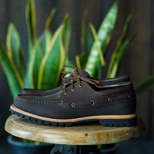 Voyager Boat Shoes (Vintage Brown) Goodyear Welted