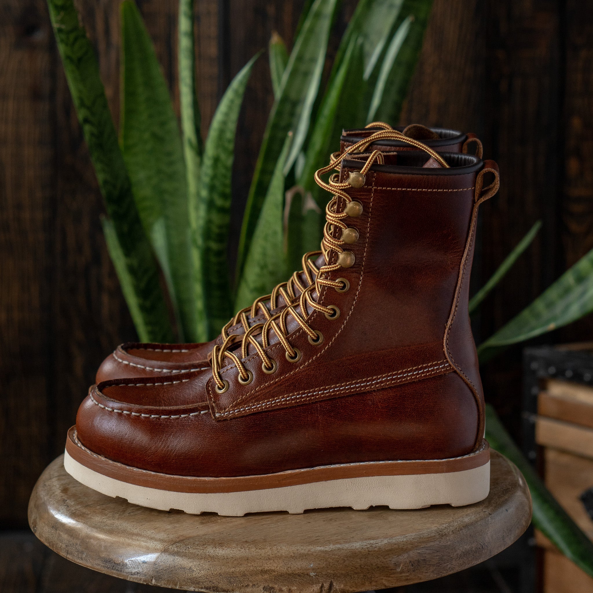 Red wing 8 inch classic moc online